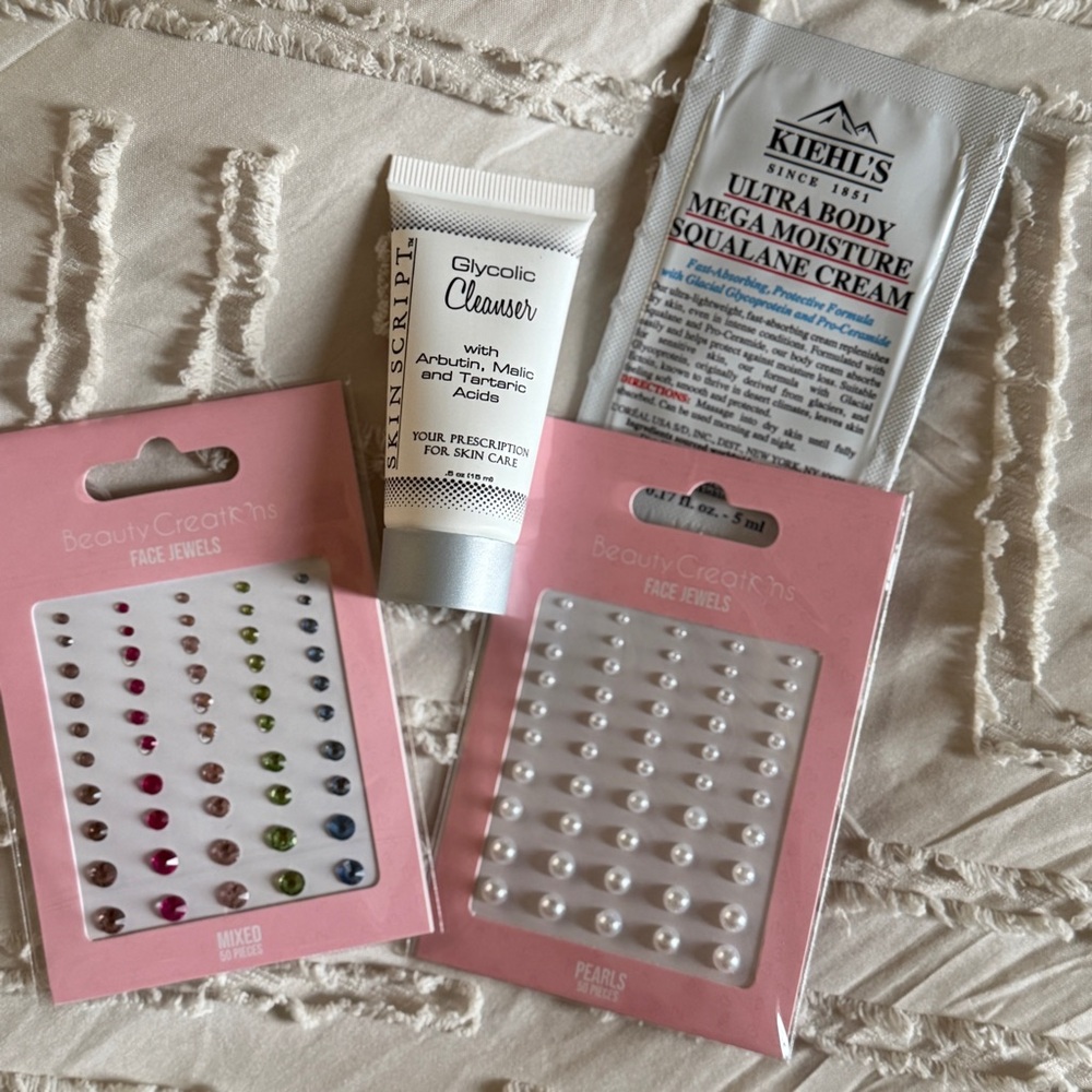 Large Beauty and Skincare full size and sample Lot - Picture 8 of 15